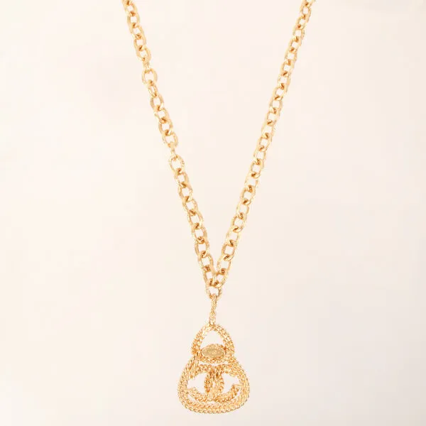 CHANEL 1993 Made Triangle Cc Mark Plate Necklace