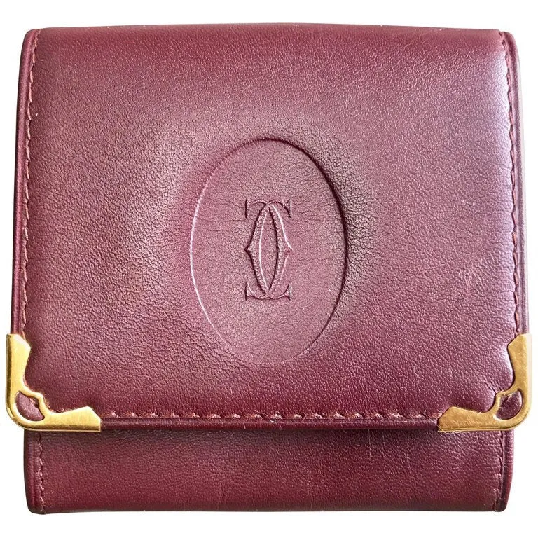Vintage Cartier genuine wine leather square coin case with gold tone frames. must de Cartier. Unisex use. 060905r5